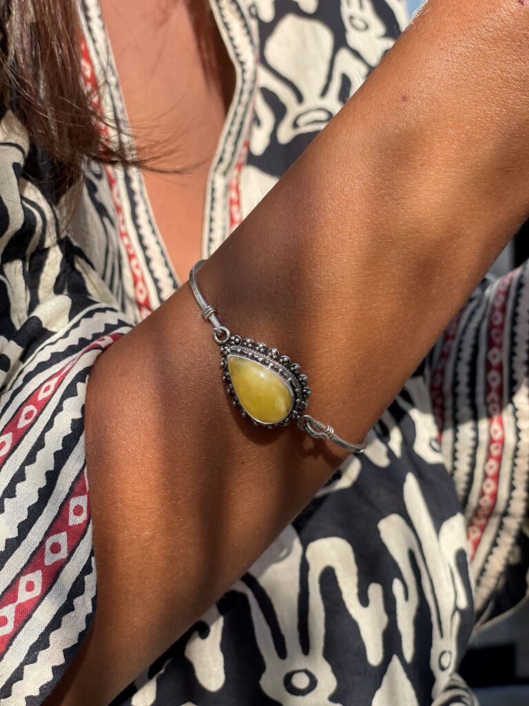 Bracelet ambre goute