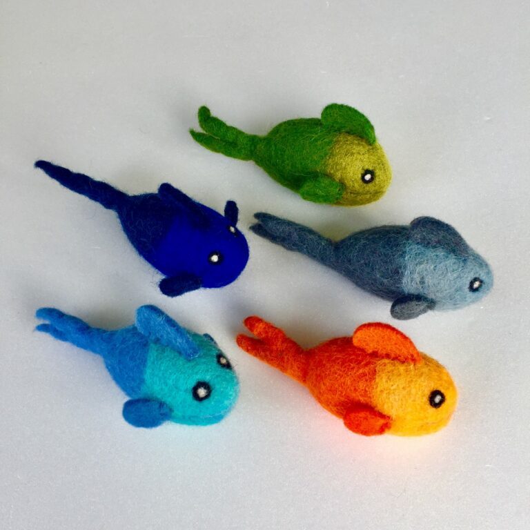 Jouets pour chat poissons