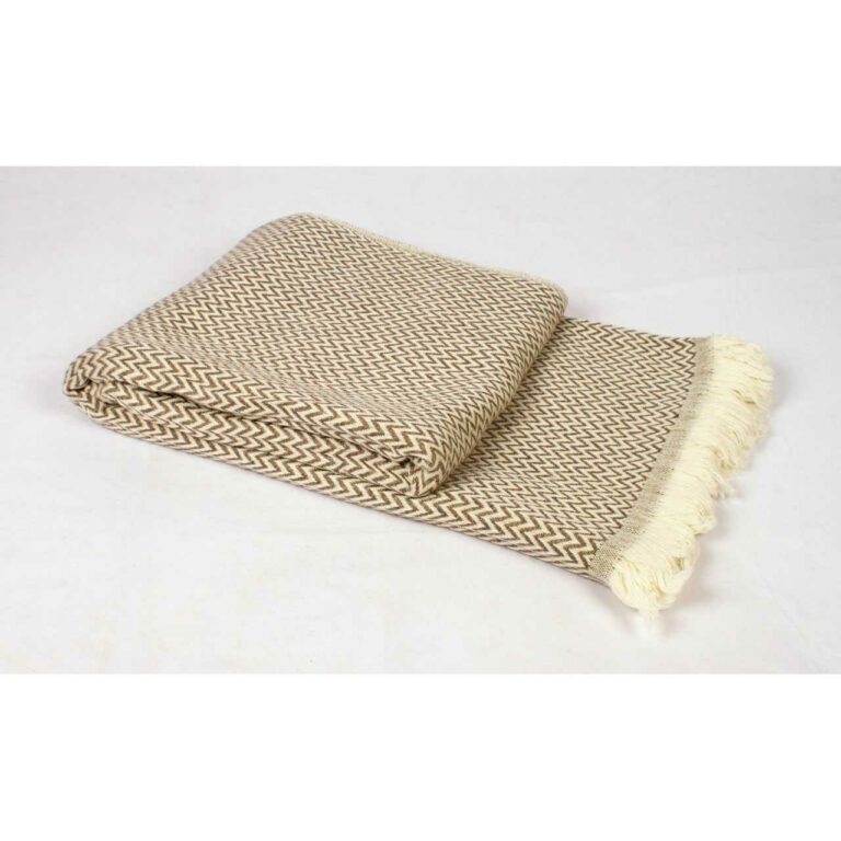 plaid zigzag ecru camel 2 1